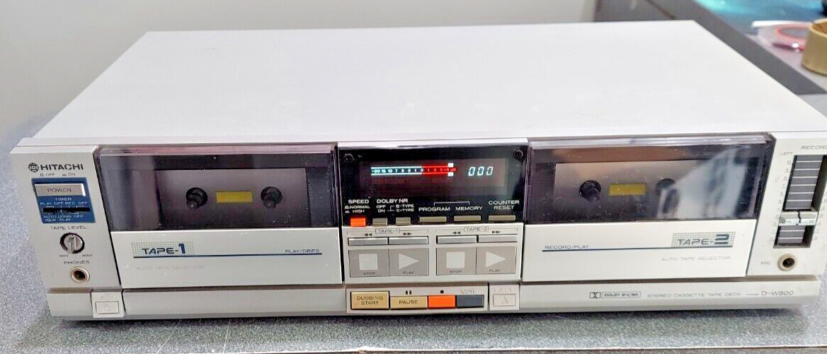 Двойная кассетная дека Hitachi D-W800 образца 1983 года-Япония