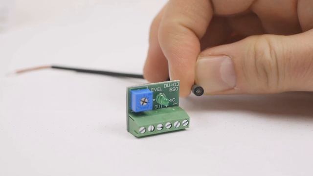 Микрофон для видеонаблюдения ЭСО MD-015 и DU-03 смотреть онлайн