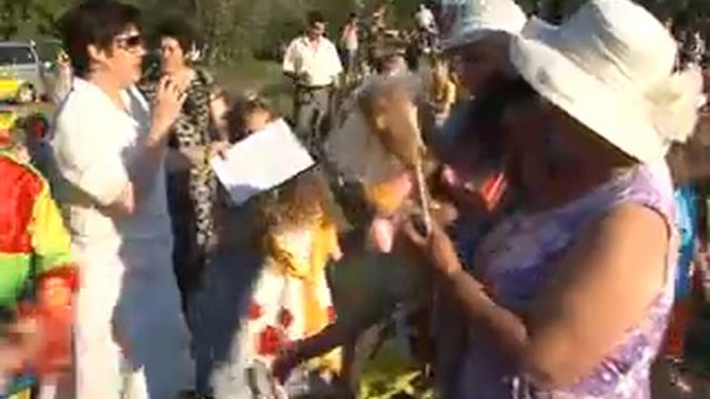 ОТКРЫТИЕ ПЛОЩАДКИ В ЗВЕРЕВО.flv смотреть онлайн