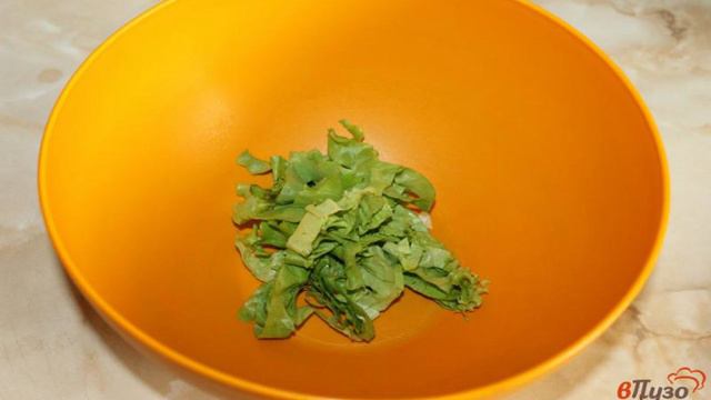 Овощной салат с укропом и зернистой горчицей