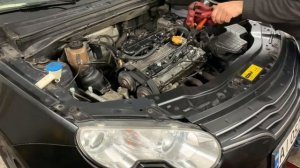 Как стучит поршень.MG550