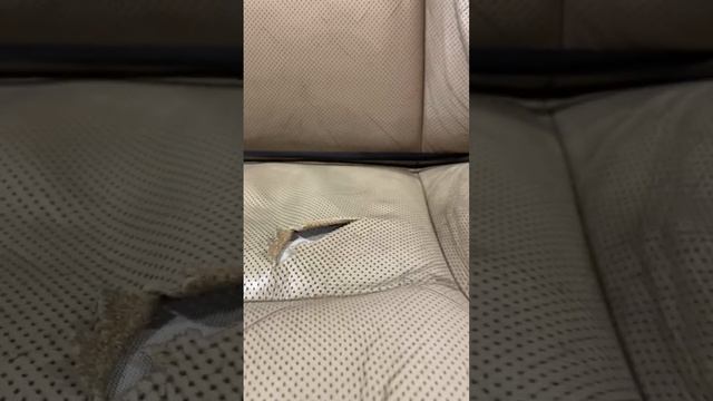 Ремонт сидения на Lexus RX330 Замена центрального элемента,перфорация. Время работы 3 часа смотреть онлайн