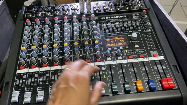 tess mixer dynacord cms 600 cho khách hàng ĐN với dàn âm thanh quá víp DBX 260 xịn toàn là hàng xịn смотреть онлайн
