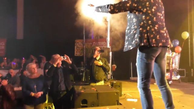 Jettie Pallettie - Compilatie Jubileumshow 28 april te Ninove смотреть онлайн