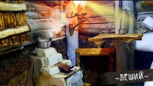 Жизнь в хижине под землёй!Сказочный шкафчик и порог готовы/ Коптильня в процессе!