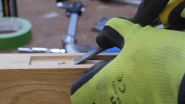 How to Install a Flush Bolt смотреть онлайн