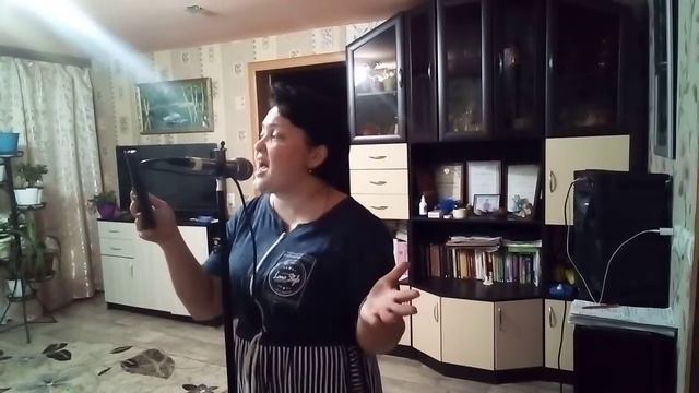 ДО САМОГО НЕБА😊не спится вот и пою смотреть онлайн