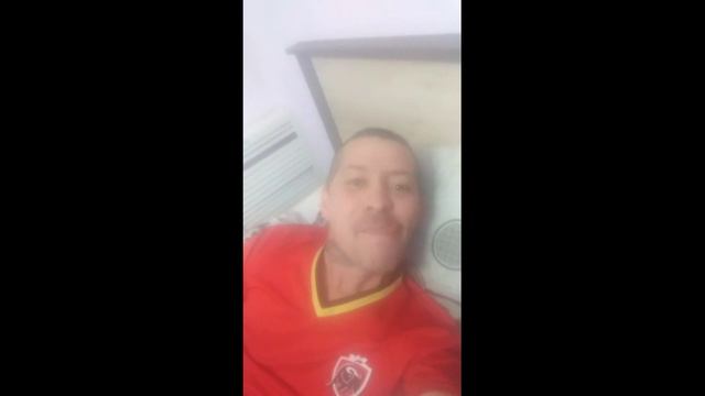 Флешмоб в поддержку известного футболиста)))