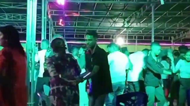 Suka Sama Kamu || cover lagu dansa kizomba terbaru 2024 смотреть онлайн