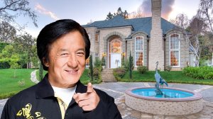 КАК ЖИВЕТ ДЖЕКИ ЧАН И СКОЛЬКО ОН ЗАРАБАТЫВАЕТ