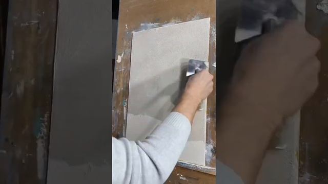 Как наносится микроцемент. Мастер-класс. #eliantodecor #микроцемент #артбетон #microcement
