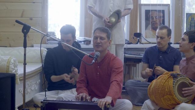 Янис, Гаура-арати и Киртан, 2023, 19 марта, Воскресная программа, Ижевск