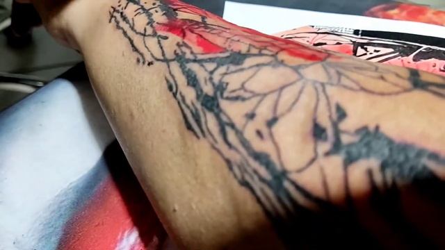 Trash Polka Tattoo | Full Process смотреть онлайн