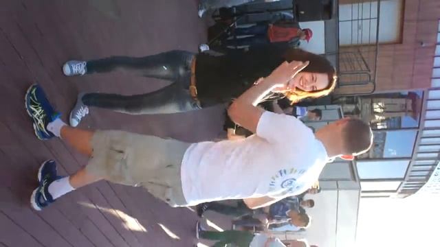 Сальса Сергиев Посад (Юра З. и Алёна) на Мосту смотреть онлайн