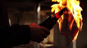 Вот, что бывает с теми, кто пытается сорвать голосование на выборах. Видео из Санкт-Петербурга