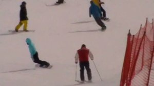 Базовый поворот на параллельных лыжах, малый радиус