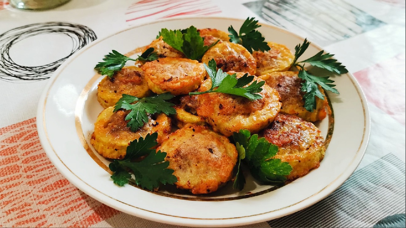 Кабачковые кольца с фаршем. Кабачки улетают на ура!