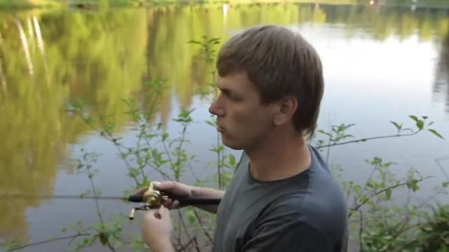 Рыбалка в 'Клёвом месте', как поймать щуку. смотреть онлайн