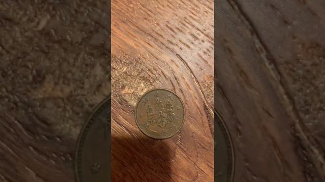 1920's 1 Sen Coin From Japan, In Japan It Was Also The Roaring 20's смотреть онлайн