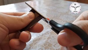 Из простого спичечного коробка, сделал ультратонкий и модный спичечный коробок