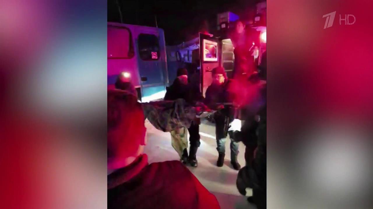 В Норильске подросток, которого удалось достать из-под завала, пришел в сознание