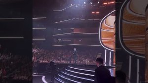 Музыкальная церемония «Виктория». Анна Асти забрала одну из главных наград — «Певица года» #аннаасти