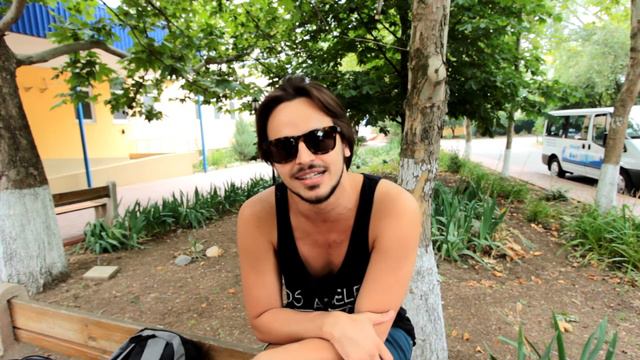 From Yanis to MNL смотреть онлайн