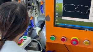 Завершающий этап работы с линзами после сублимации. Крой лазером. Знали об этом?) Теперь знайте 🤓