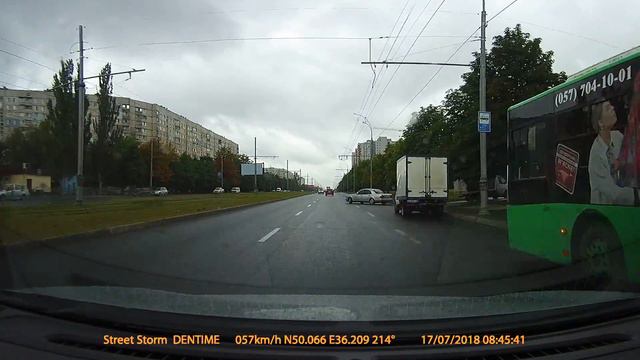 Целый "зоопарк" на 100 метрах смотреть онлайн