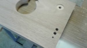 Стол под японский проигрователь на станке ЧПУ wood router