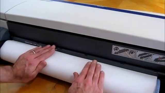 DesignJet Repairs - DesignJet 120NR  DesignJet 130NR load roll