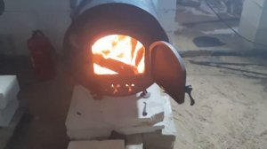 Печь из бочки 200л (обогрев строящегося дома). Первый запуск (обкатка).