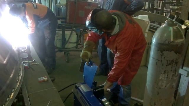 Производственное испытание AuroraPRO Speedway 300 смотреть онлайн