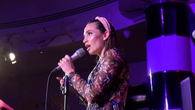 Laura Wright - O Euchari and New World смотреть онлайн