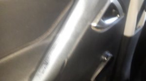 Чем почистить салон автомобиля в домашних условиях