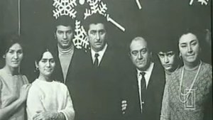 Nezaket Memmedova "Gel barisaq"