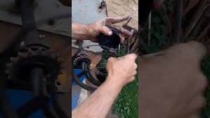 Изъятие и установка пружины патефона ПТ3