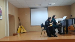 Инструментальный дуэт Борщевская Н. А. ( ДОМРА) и Пополитова Н. В.(фортепиано).