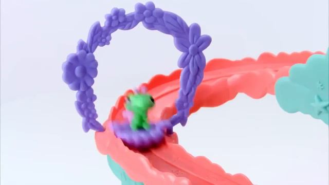 99941 Hasbro Littlest Pet Shop Волшебная школа полетов смотреть онлайн