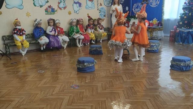 Новогодний утренник 2021. Группа 7, ДНЗ 130, Мариуполь 2020-12-22 смотреть онлайн