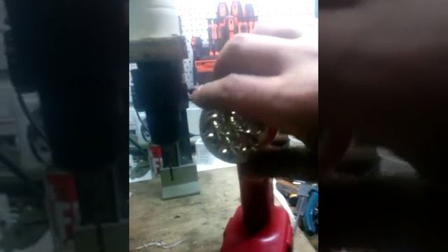 сверлильный своими руками из фотоувеличителя и шуруповерта смотреть онлайн