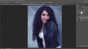 Color correction with blur average in Photoshop 2021 | Multitalent Video