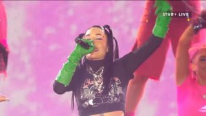 TINI, Maria Becerra - Miénteme (Live - Hipódromo de Palermo, TINI Tour 2022)