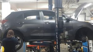 KIA RIO 2018 /2019 MODEL/ ENGINE Oil change and inspection and Brakes cleaning