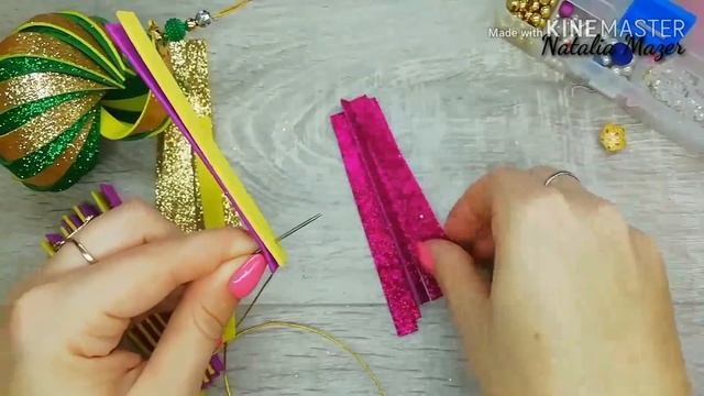 Новогодние игрушки на елку из глиттерного фоамирана  Esferas De Foami Christmas Decor Ideas