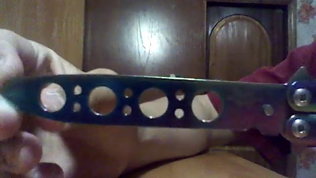 Небольшой обзорчик на тренировочный нож бабочку или же Baterflay.Смотрим оцениваем! смотреть онлайн