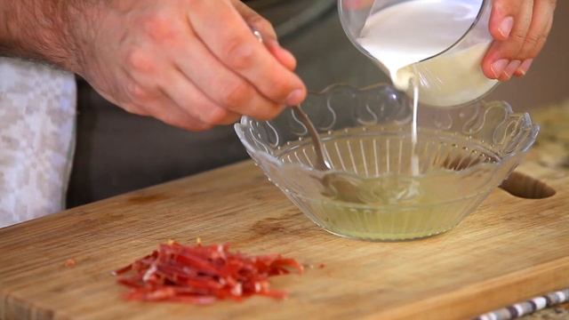 Великолепнейший соус за 10 минут для десертов и овощных салатов смотреть онлайн