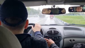 ПРОФЕССИОНАЛ притворился новичком в АВТОШКОЛЕ | РЕАКЦИЯ ИНСТРУКТОРА удивила