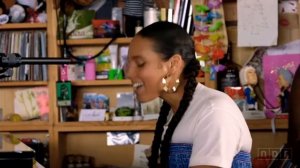Alicia keys- SHOW ME LOVE