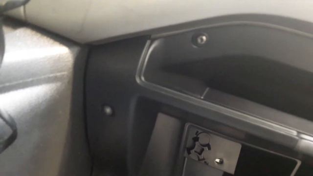 CITROEN BERLINGO II B9 2008-2012r , DEMONTAŻ SCHOWKA PASAŻERA STR PRAWA PRZÓD смотреть онлайн